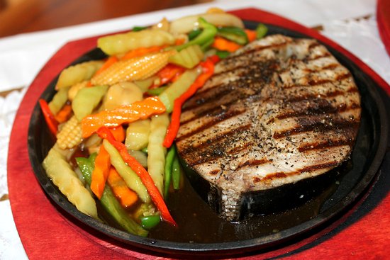 Sizzling Tuna: A Dish That Speaks Through Flavor
